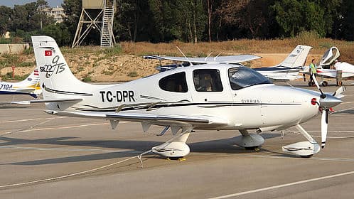 Cirrus SR22 — TC-DPR